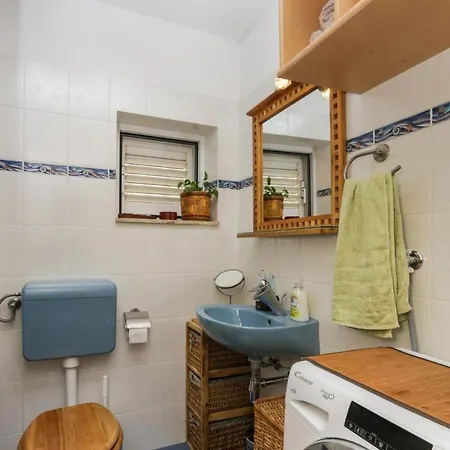 Sandro - Two Bedroom With Sea View Daire Dubrovnik